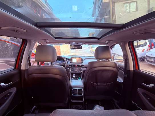 HYUNDAI SANTAFE 2019 image 8