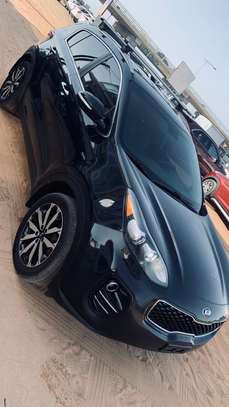 TRÈS TRÈS BELLE KIA SPORTAGE image 2