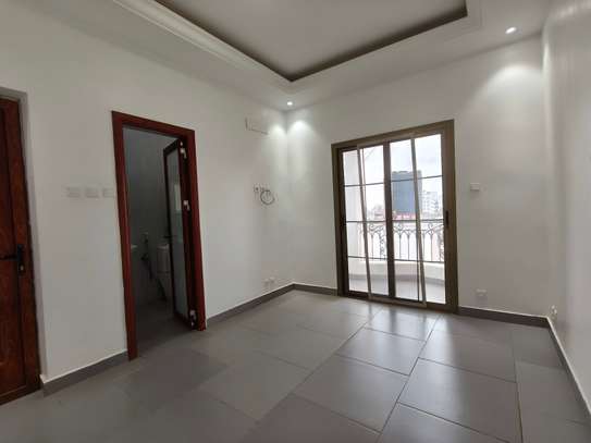 Appartement 2 chambres lumineux avec balcons image 3