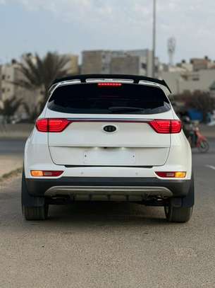 KIA SPORTAGE  ANNEE 2018 image 8