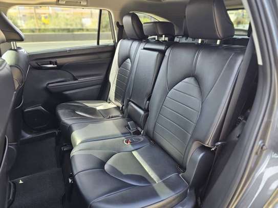 TOYOTA HIGHLANDER 2021 image 5