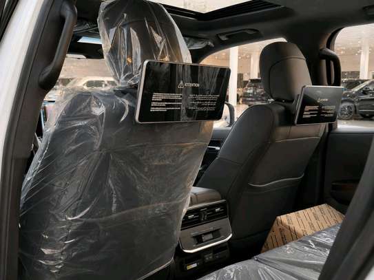 Toyota Land cruiser GXR 2026 image 5