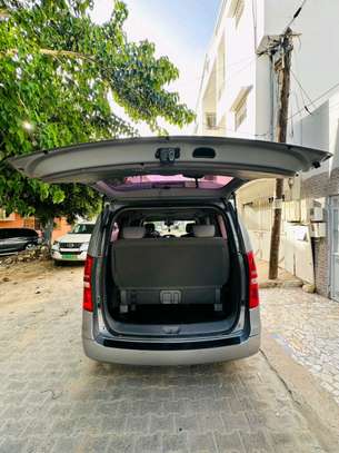 Hyundai grand starex 2018 image 4