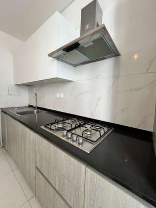 Appartement F4  à louer au Point  E image 13