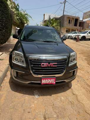 GMC TERRAIN image 4