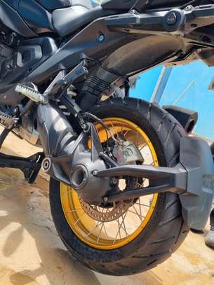 Bmw gs 1300 annee 2025 image 10