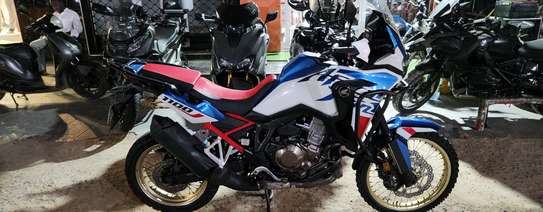 A vendre Honda Africa Twin 1100cm3  manuel image 11