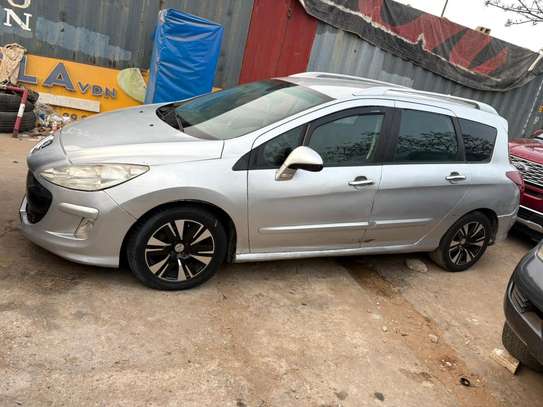 Peugeot 308 année 2009 image 11