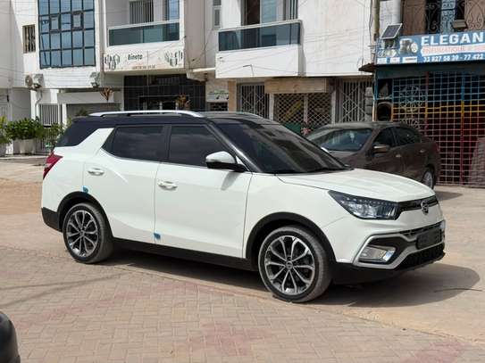 SSANGYONG TIVOLI 2017 image 5