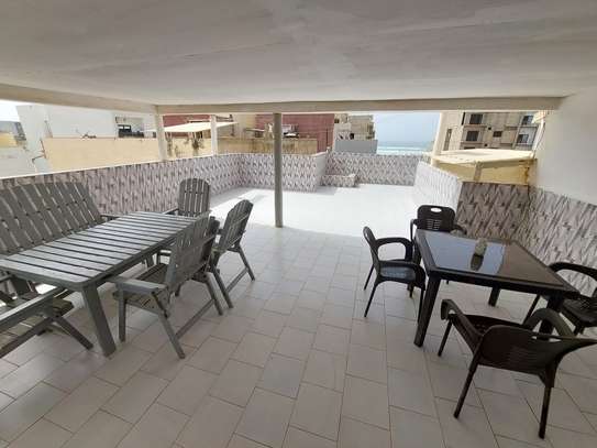 🏡 Appartements meublés vue mer–  Cité Poste Djily Mbaye image 8