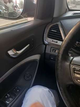 Hyundai Santafe 2013 image 6