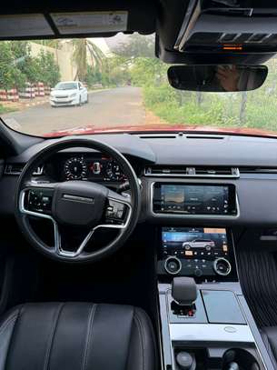 Range Rover Velar 2021 image 2