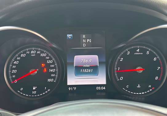 Mercedes Glc 300 image 5