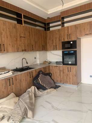 TRÈS BEL APPARTEMENT F4 A LOUER AUX ALMADIES image 5