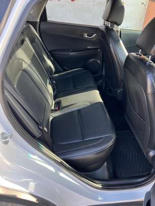 Hyundai kona limited image 12
