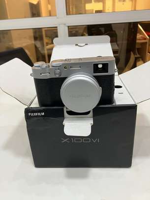fujufilm X100VI image 2