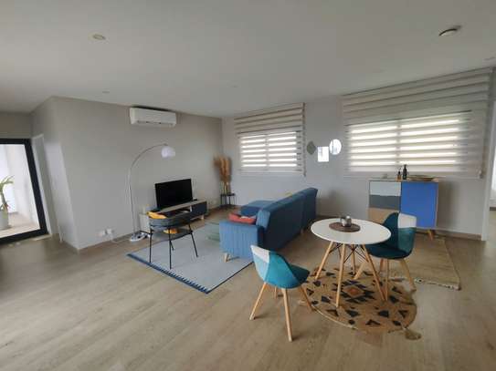 A louer Studio penthouse virage vue mer image 5