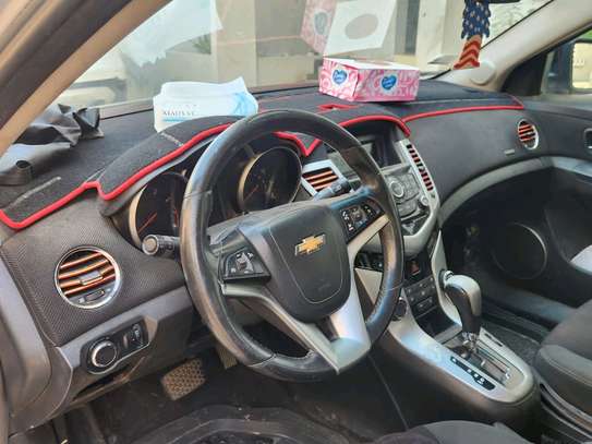 Chevrolet cruz image 9