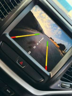 Jeep Cherokee trail walk image 12