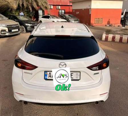 Location Mazda3 Coupée image 7