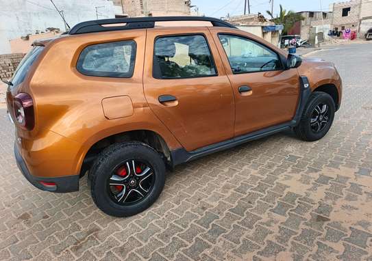 Renault Duster 2019 image 4