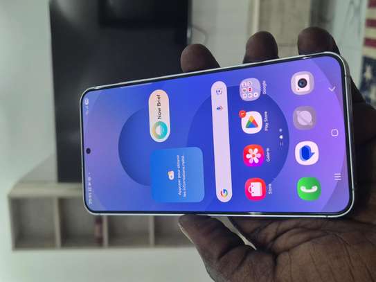 Samsung galaxie S25 + 256GB 12GB image 3