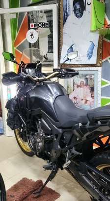 A vendre Honda Africa Twin 1000cm3 automatique image 7