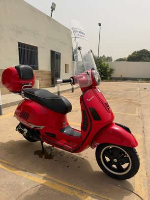 Vespa 125 gts image 4