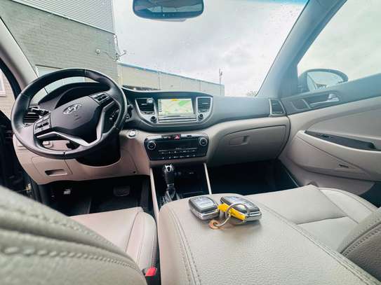 Hyundai tucsob 2017 image 4