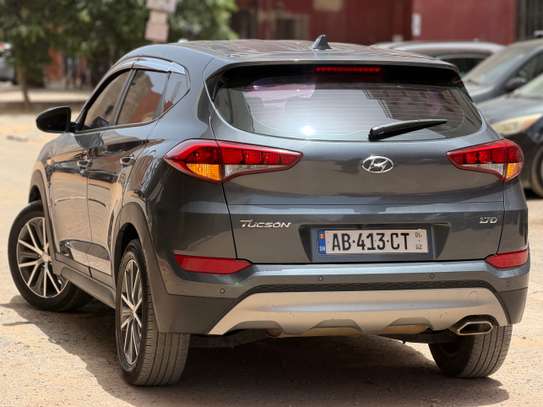 Hyundai Tucson image 3