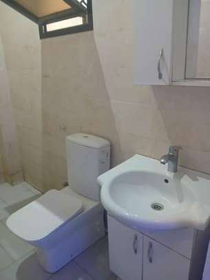Appartement a louer a Mermoz image 11