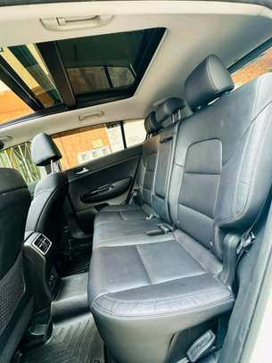 Kia sportage sx gt 2017 image 9