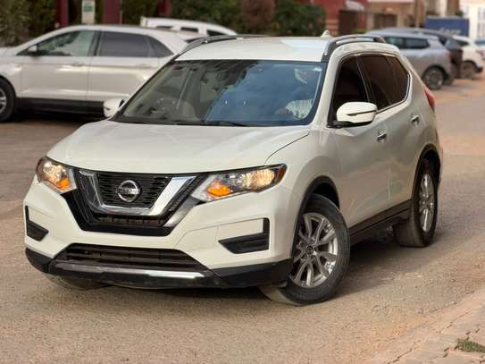 Nissan rogue image 3