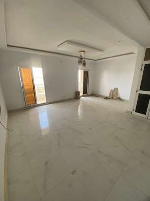 APPARTEMENT F3 YOFF BIAGUI image 3