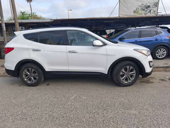 Hyundai santa fe 2016 image 5