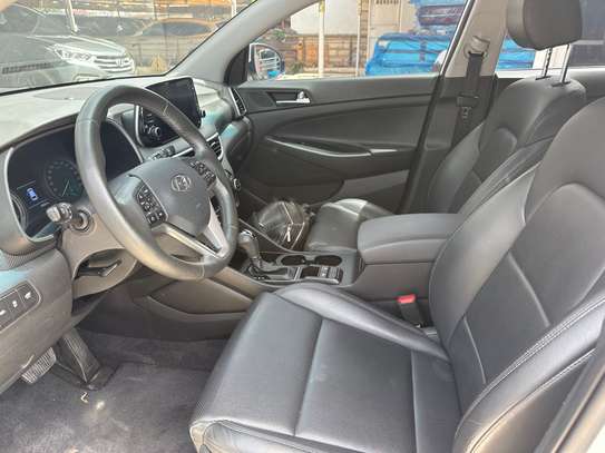 Hyundai image 4