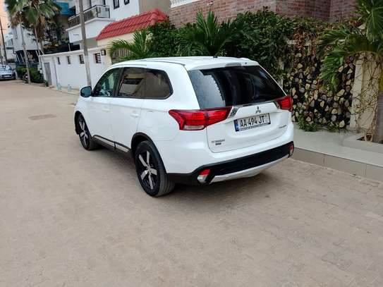 Mitsubishi Outlander 2016 image 7