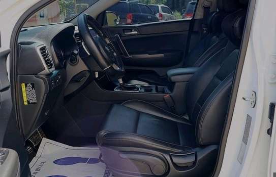 Kia sportage 2019 image 8
