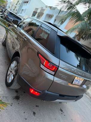Land Rover range sport image 4
