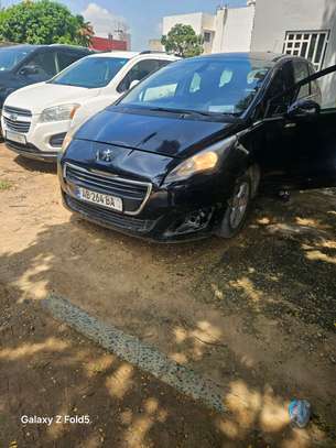Peugeot 5008 image 4