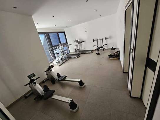 Jolie Appartement à vendre aux Almadies vers Casino image 10