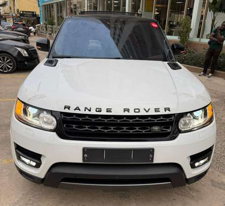 RANGE ROVER SPORT  ANNÉE 2017 VENANT DÉJÀ DÉDOUANER image 4
