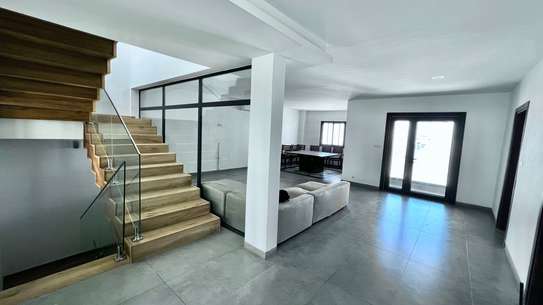 Villa à louer à la cité Teylium VDN image 7