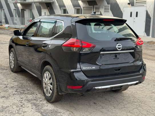 Nissan image 3