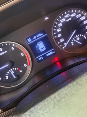 Hyundai Tucson diesel 2020 full options image 8