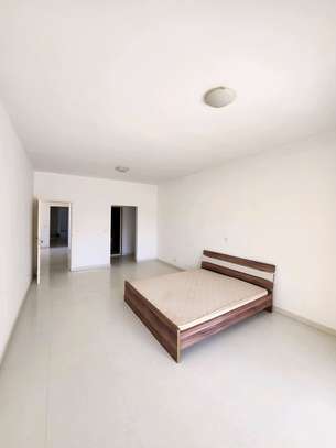 Appartement f4 avec piscine commune au 4 e étage image 7