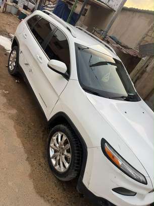 Jeep cherokee 2016 image 5