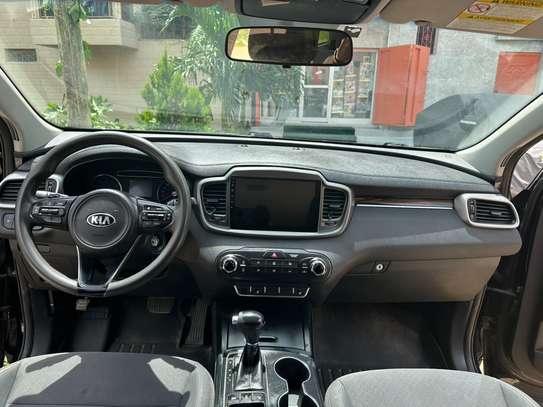 Kia Sorento 2016 image 8
