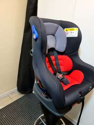 Siège Auto - évolutif -  isofix -  0 à 8!ans image 5
