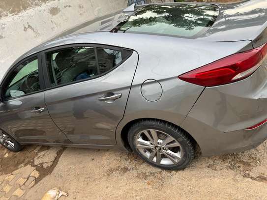 HYUNDAI ELANTRA ANNÉE 2017 image 7